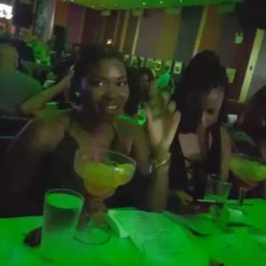 Meet your Posher, Sharae